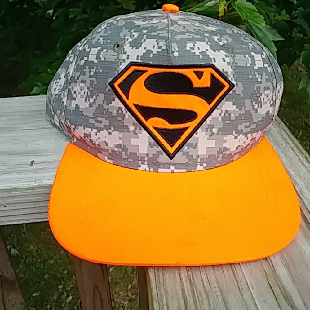 Youth Superman Snap Back digital Camo hat